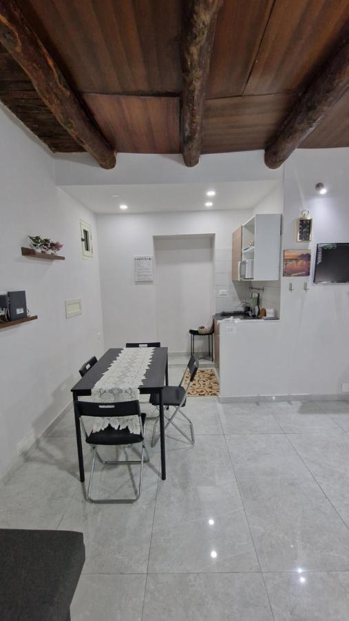 Vincent'S House Apartment Napoli Exterior foto
