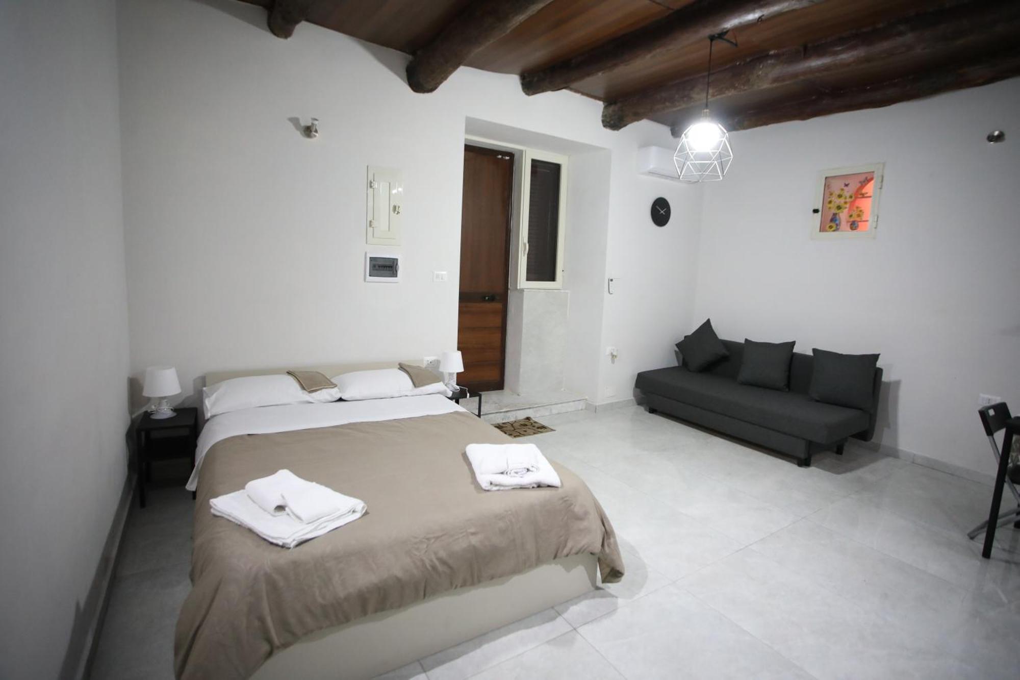 Vincent'S House Apartment Napoli Exterior foto